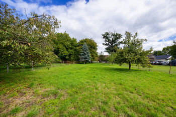 pozemek k prodeji 772 m2 - Prodej pozemku 772 m², České Meziříčí