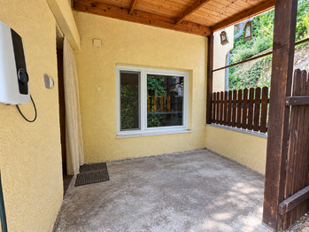 pergola u vstupu - Prodej domu 107 m², Libořice
