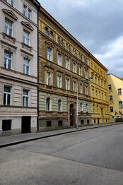 Pronájem bytu 2+1 v družstevním vlastnictví 73 m², Praha 8 - Karlín