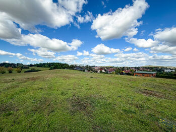 Prodej pozemku 856 m², Milín