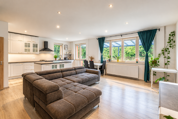 Pronájem domu 180 m², Praha 4 - Chodov