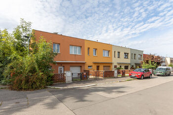 Pronájem domu 180 m², Praha 4 - Chodov