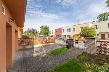 Pronájem domu 180 m², Praha 4 - Chodov
