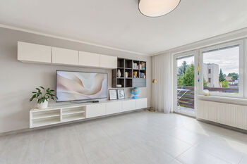 Prodej bytu 3+kk v osobním vlastnictví 88 m², Praha 9 - Újezd nad Lesy