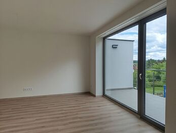 Pronájem bytu 3+kk v osobním vlastnictví 72 m², Bystřany