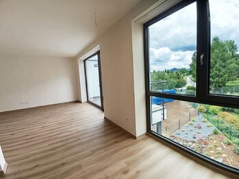 Pronájem bytu 3+kk v osobním vlastnictví 72 m², Bystřany