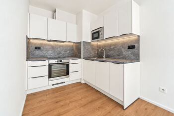 Pronájem bytu 1+kk, Brno - Pronájem bytu 1+kk v osobním vlastnictví 34 m², Brno