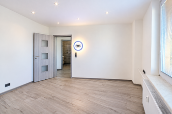 Pronájem 1+1 | Denisa Sochová | +420 730 823 682 | denisa.sochova@re-max.cz - Pronájem bytu 1+1 v osobním vlastnictví 29 m², Karviná