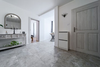 Prodej domu 428 m², Chvalatice