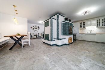 Prodej domu 428 m², Chvalatice