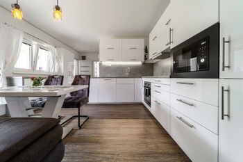 Prodej domu 428 m², Chvalatice