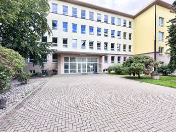 Prodej bytu 1+1 v osobním vlastnictví 42 m², Praha 10 - Vršovice