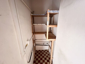 Prodej bytu 1+1 v osobním vlastnictví 42 m², Praha 10 - Vršovice
