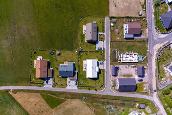 Prodej pozemku 4264 m², Uhersko