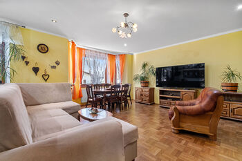 Prodej domu 207 m², Starý Plzenec
