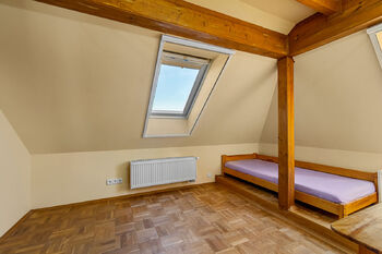 Prodej domu 207 m², Starý Plzenec