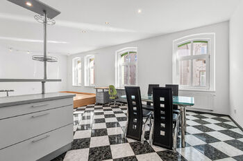 Prodej bytu 2+kk v osobním vlastnictví 86 m², Plzeň