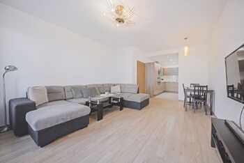 Prodej bytu 3+kk v osobním vlastnictví 67 m², Praha 5 - Hlubočepy