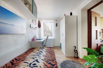 Prodej domu 292 m², Dobkovice