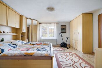Prodej domu 292 m², Dobkovice