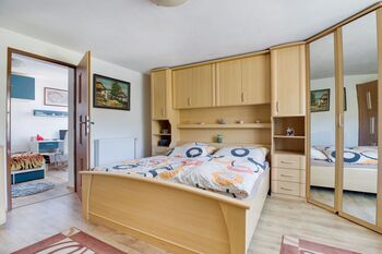 Prodej domu 292 m², Dobkovice
