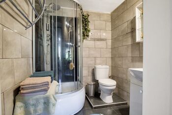 Prodej domu 292 m², Dobkovice