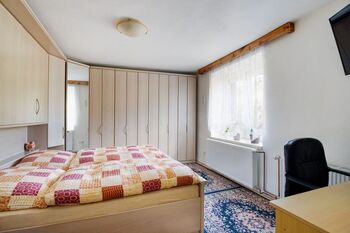Prodej domu 292 m², Dobkovice