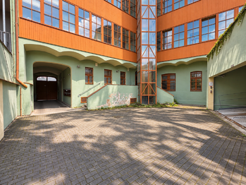 Prodej bytu 3+1 v osobním vlastnictví 82 m², Praha 6 - Břevnov