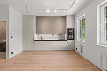 kuchyň - Prodej bytu 2+kk v osobním vlastnictví 40 m², Praha 8 - Libeň