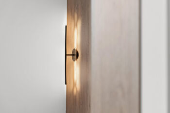 detail svítidlo - Prodej bytu 2+kk v osobním vlastnictví 40 m², Praha 8 - Libeň