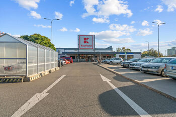Kaufland - Prodej bytu 2+kk v osobním vlastnictví 40 m², Praha 8 - Libeň