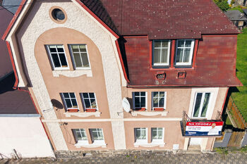 Zpředu - Prodej bytu 3+1 v osobním vlastnictví 68 m², Nejdek