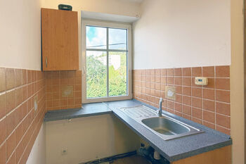 Kuchyň  - Prodej bytu 3+1 v osobním vlastnictví 68 m², Nejdek
