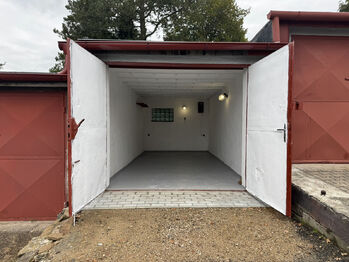 Pronájem garáže 21 m², Děčín