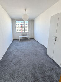 Ložnice - Pronájem bytu 2+kk v osobním vlastnictví 63 m², Praha 8 - Kobylisy