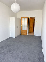 Ložnice - Pronájem bytu 2+kk v osobním vlastnictví 63 m², Praha 8 - Kobylisy