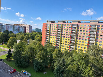 Výhled - Pronájem bytu 2+kk v osobním vlastnictví 63 m², Praha 8 - Kobylisy