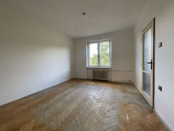 Prodej bytu 2+1 v osobním vlastnictví 50 m², Praha 9 - Hloubětín
