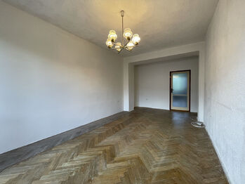 Prodej bytu 2+1 v osobním vlastnictví 50 m², Praha 9 - Hloubětín