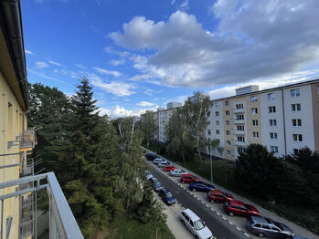 Prodej bytu 2+1 v osobním vlastnictví 50 m², Praha 9 - Hloubětín