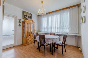 Prodej bytu 3+1 v osobním vlastnictví 73 m², Praha 4 - Michle
