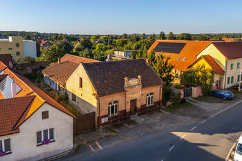 Prodej domu 350 m², Tišice