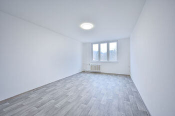 Pronájem bytu 2+1 v osobním vlastnictví 58 m², Aš