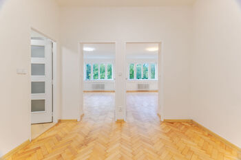 Hala - Pronájem bytu 3+kk v osobním vlastnictví 76 m², Praha 10 - Vršovice