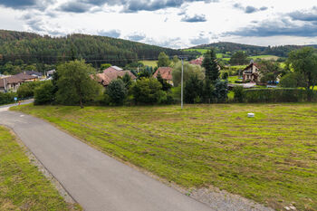 Prodej pozemku 1183 m², Obory