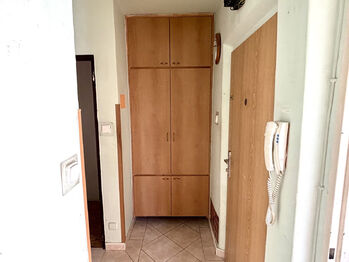 Prodej bytu 3+1 v osobním vlastnictví 56 m², Pardubice