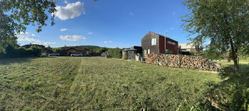 Prodej pozemku 981 m², Nesvačily