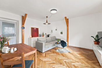 Prodej bytu 3+1 v osobním vlastnictví 65 m², Trutnov