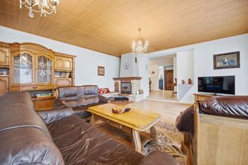 Prodej domu 232 m², Dolní Břežany