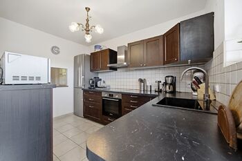 Prodej domu 232 m², Dolní Břežany
